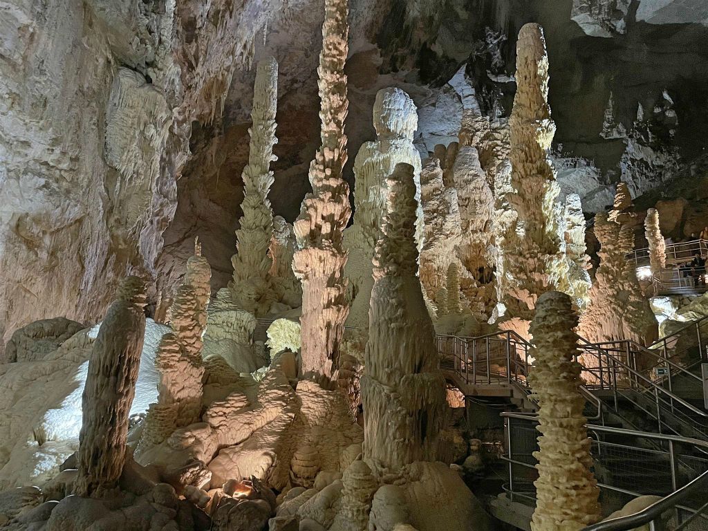 GENGA - de grotten van Frasassi