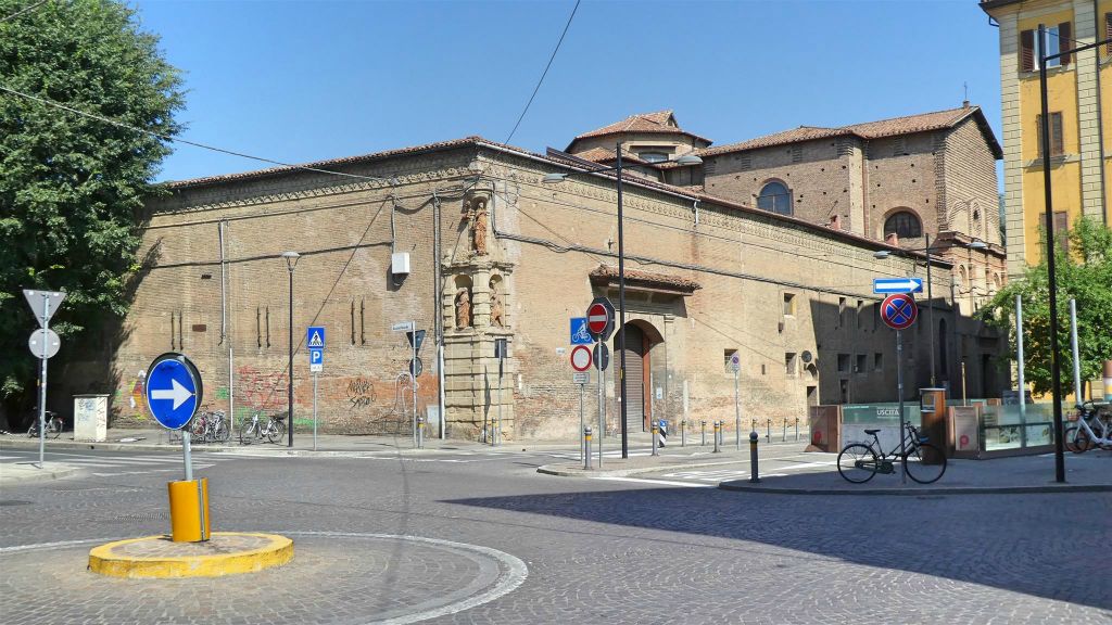 BOLOGNA - het voormalige Montalto college