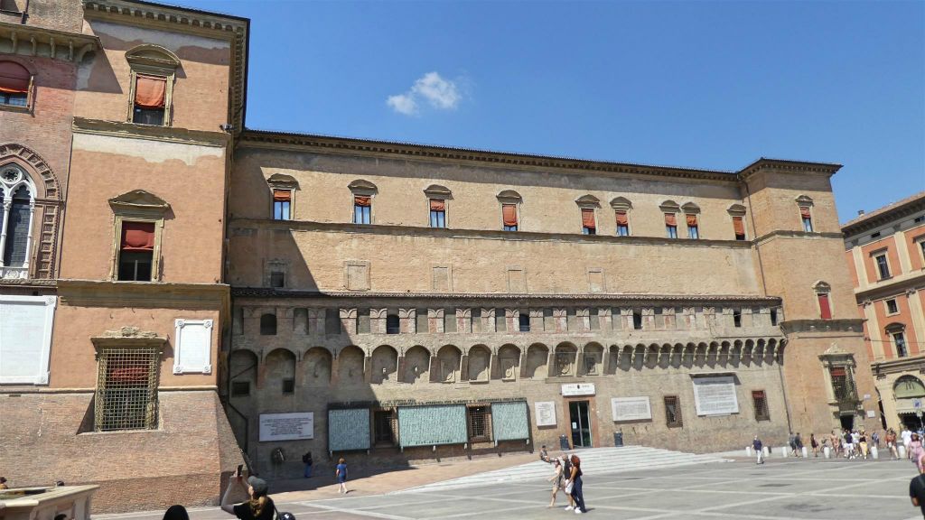 BOLOGNA - de Salaborsa bibliotheek