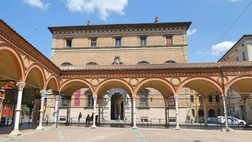 BOLOGNA - het Palazzo Davìa Bargellini