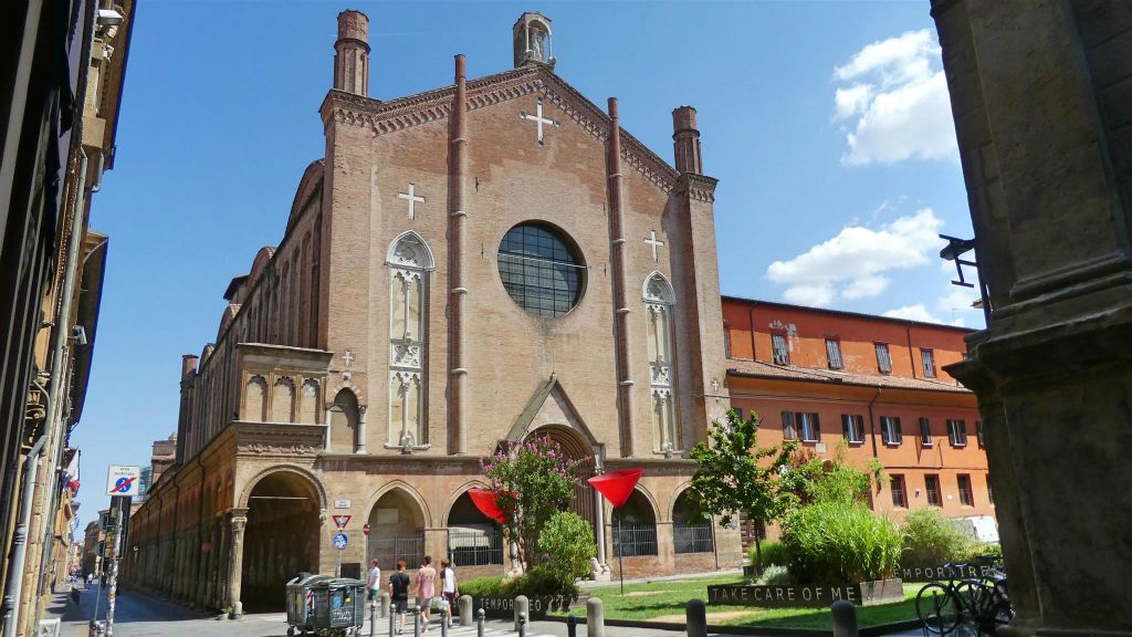 BOLOGNA - de basiliek van Sint-Jakobus