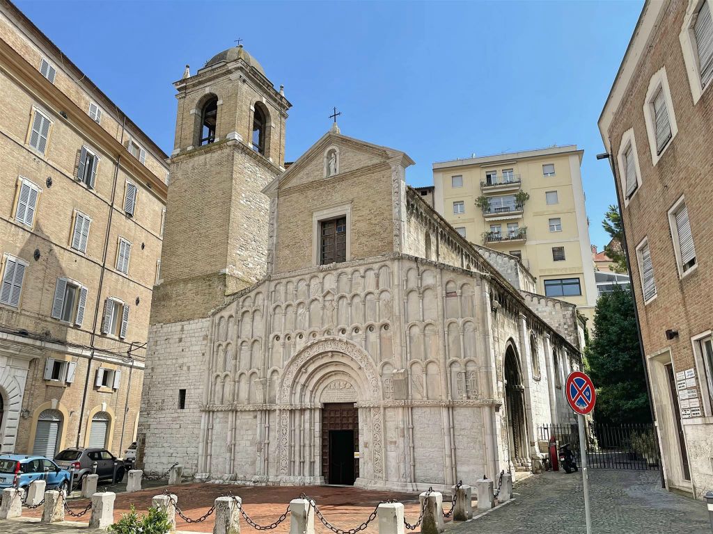 ANCONA - de Santa Maria kerk