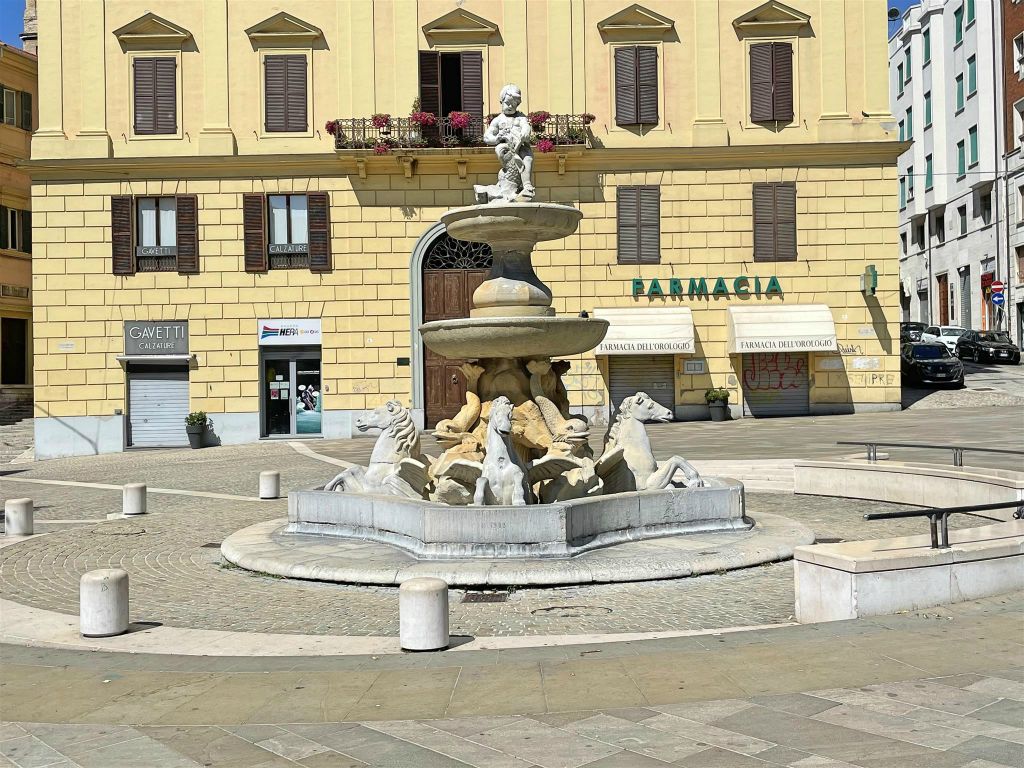 ANCONA - de Fontana del Calamo