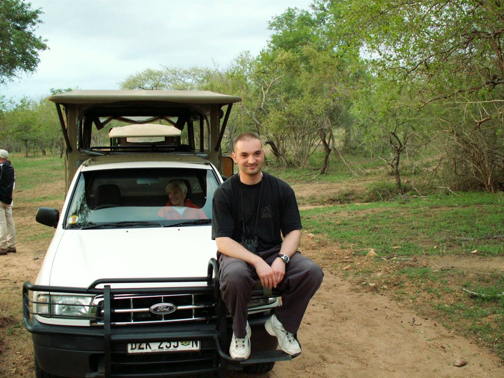 KRUGER NATIONAL PARK - Carlos op de plek van de dierenspotter