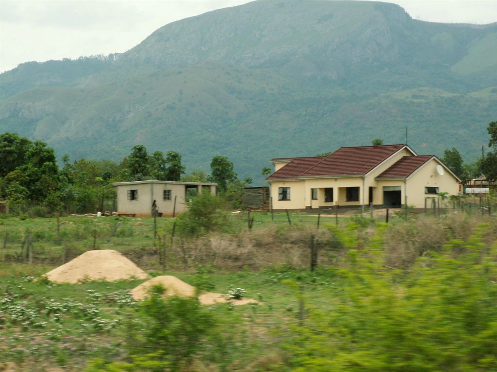 SWAZILAND - een huis onderweg