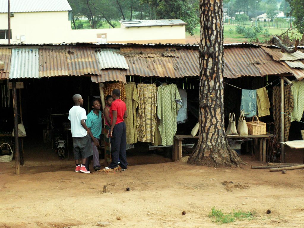 SWAZILAND - een souvenirwinkel
