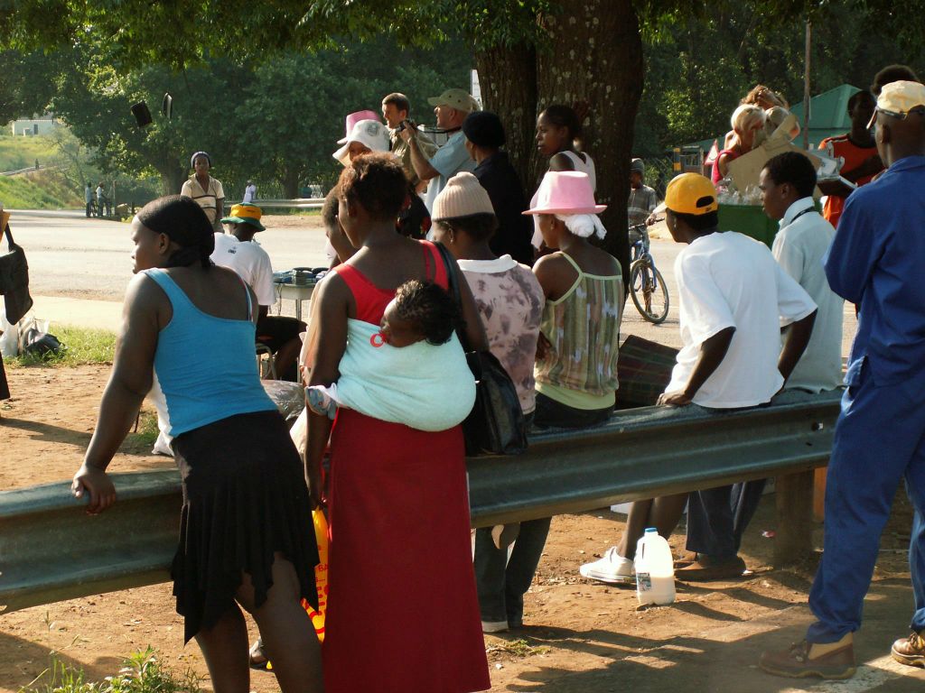 ST. LUCIA -> ROYAL NP - het publiek van het kinderoptreden