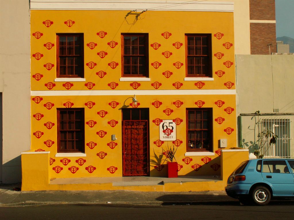 KAAPSTAD - een mooi gekleurd huis