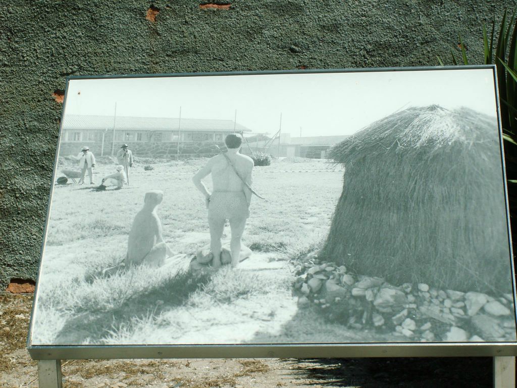 KAAPSTAD - een foto bij de gevangenis op Robbeneiland