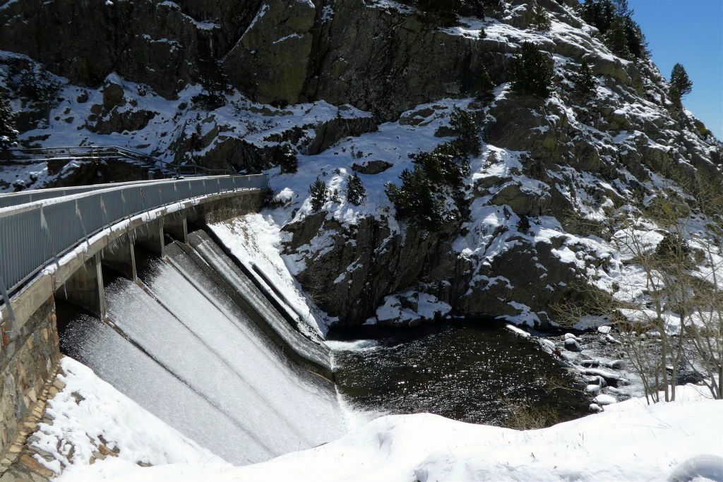 VALL DE NURIA (SPANJE) - een waterval