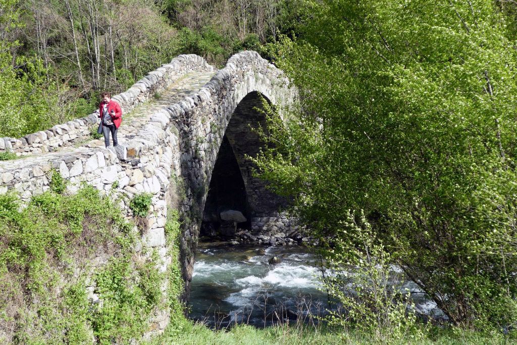 SANTA COLOMA - de romaanse brug Pont de la Margineda