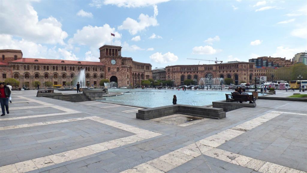 YEREVAN - het Plein van de Republiek