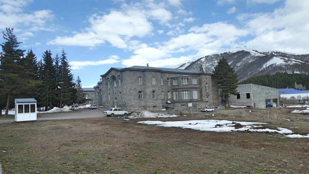 JERMUK - het Olympia sanatorium