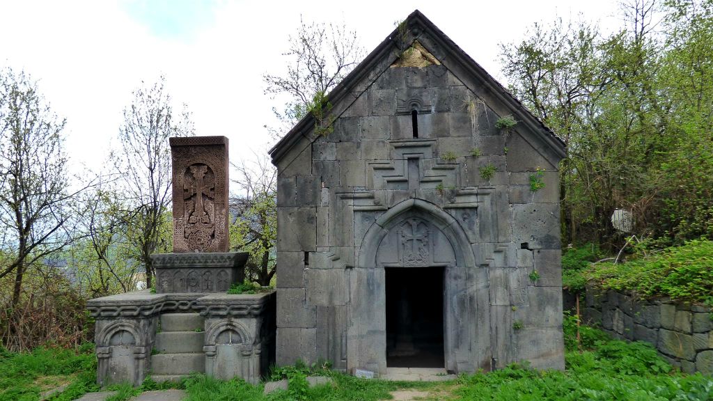 SANAHIN - de St Hartuin kapel bij het Sanahin-kloostercomplex