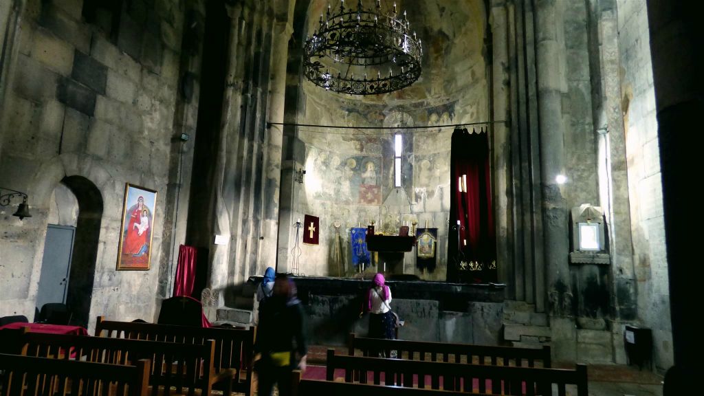 HAGHPAT - binnen in de kerk van Sourb Nshan bij het Haghpat-kloostercomplex