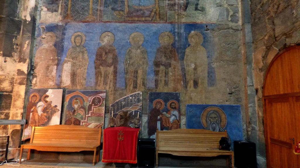 AKHTALA - enkele muurschilderingen in de Surp Astvatsatsin kerk bij het Akhtala-kloostercomplex