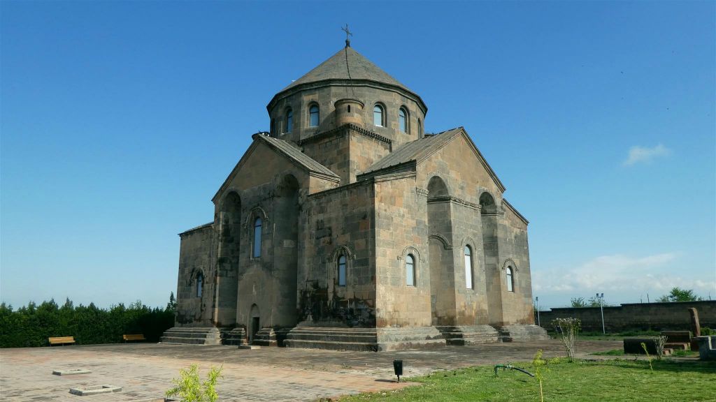 ETCHMIADZIN - de Saint Hripsime-kerk