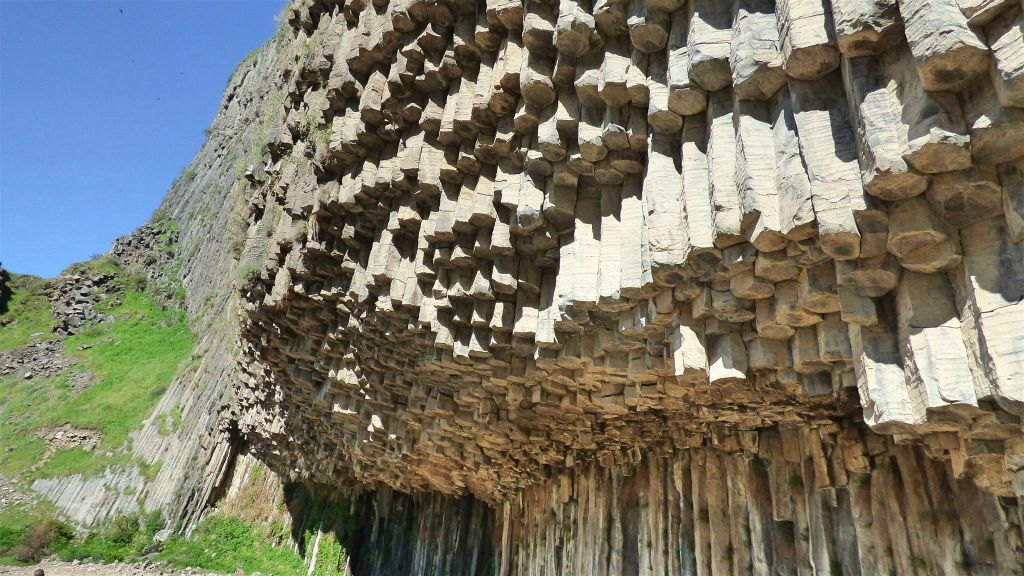 GARNI - de basaltkolommen in de Garni vallei