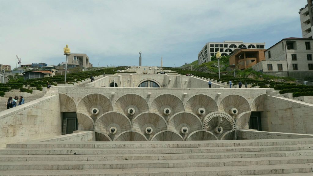 YEREVAN -  de Cascade van Jerevan