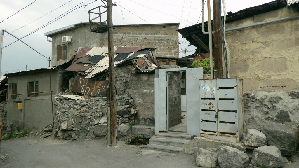 YEREVAN - een schuur in het oude gedeelte van Yerevan