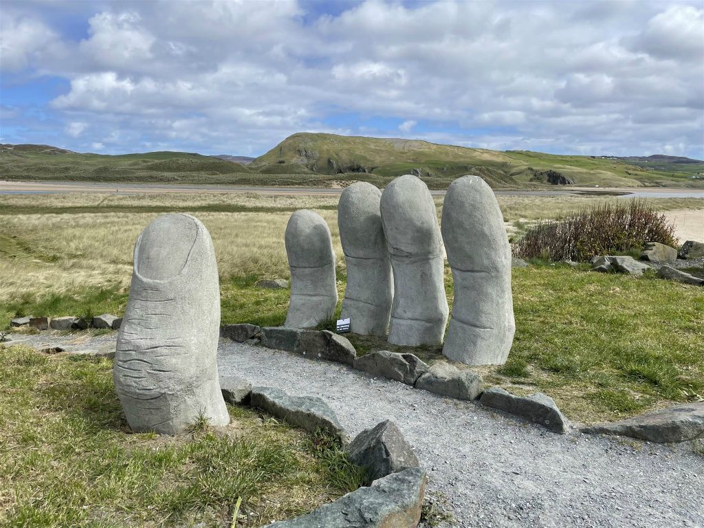 DOAGH - The Hand of Doagh