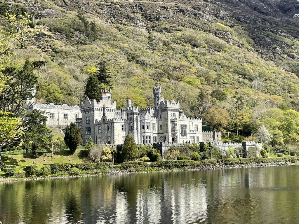 LETTERFRACK -  de Kylemore Abbey