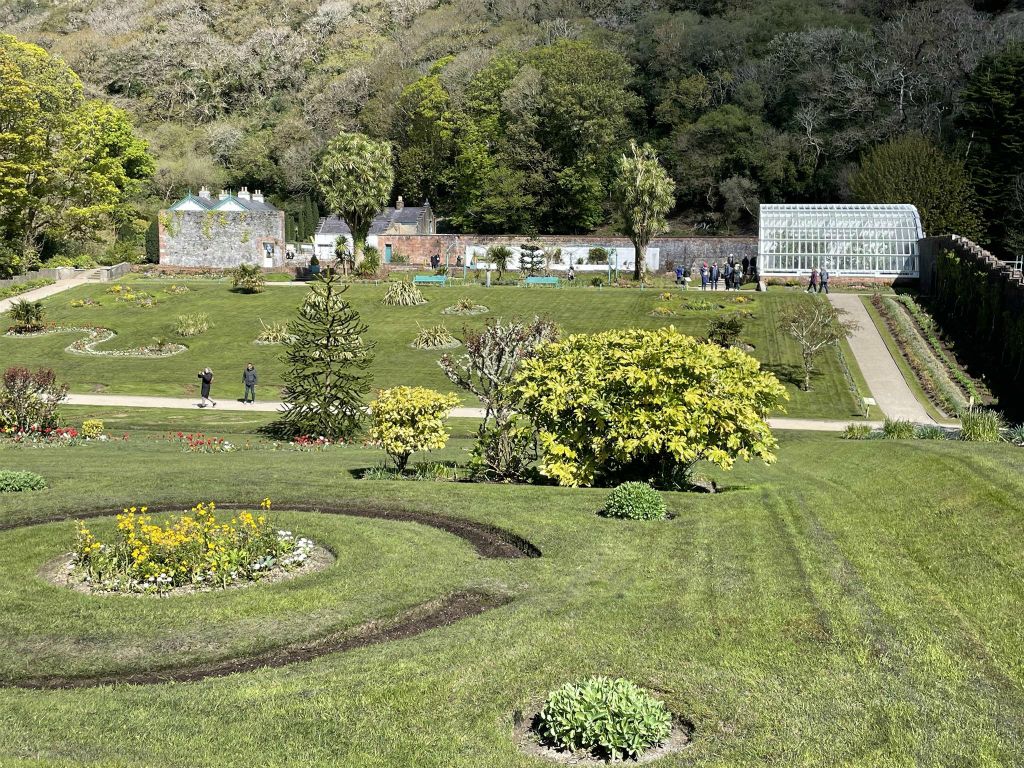 LETTERFRACK -  de kasteeltuin van Kylemore Abbey