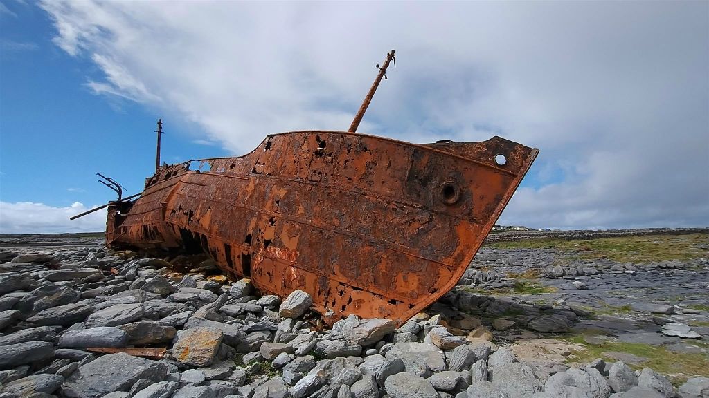 INISHEER - het scheepswrak Plassey
