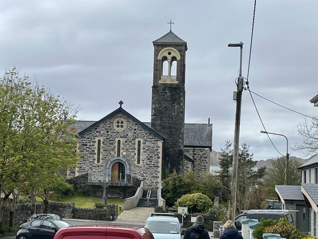 SNEEM - de katholieke kerk Sint-Michaël