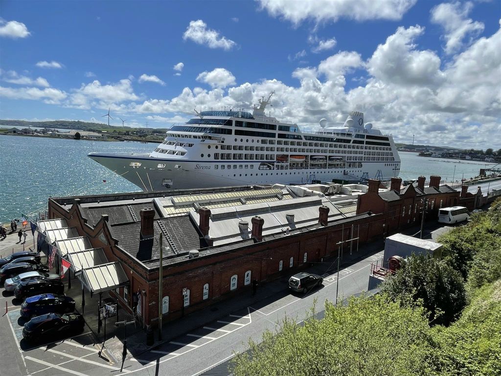 COBH - het cruiseschip Sirena