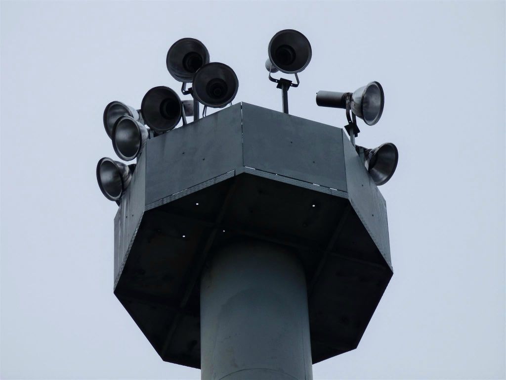 MARIENBORN - de lampen bij de voormalige grensovergang die bekend is onder de naam: checkpoint Alpha