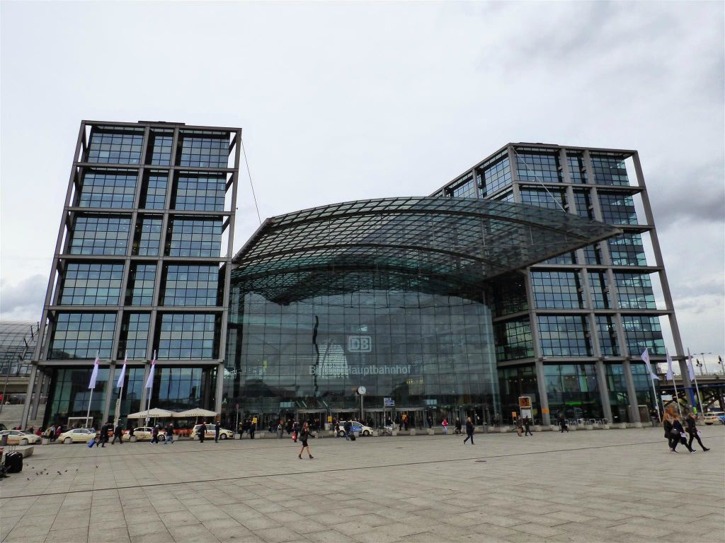 BERLIJN - het centraal station uit 2006