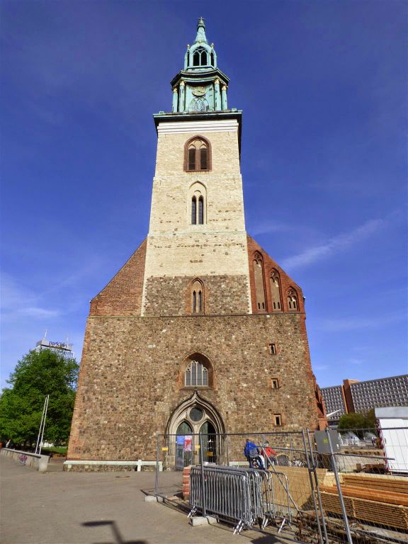 BERLIJN - de Marienkirche, een kerk