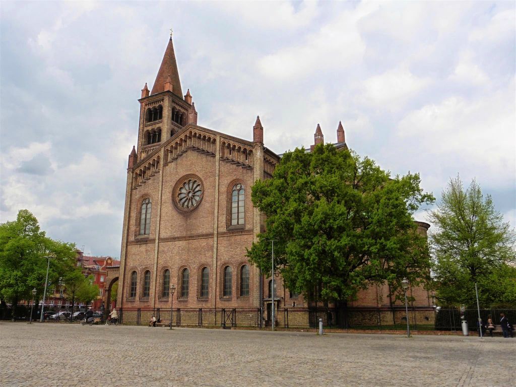 POTSDAM - de HH. Petrus en Pauluskerk