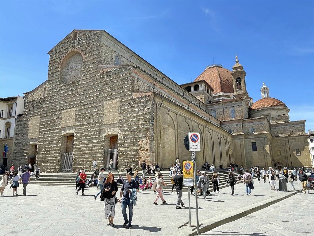 FLORENCE - de Sint Laurensbasiliek