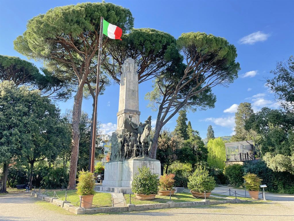 MONTECATINI TERME - een oorlogsmonument ter ere van de eerste wereldoorlog