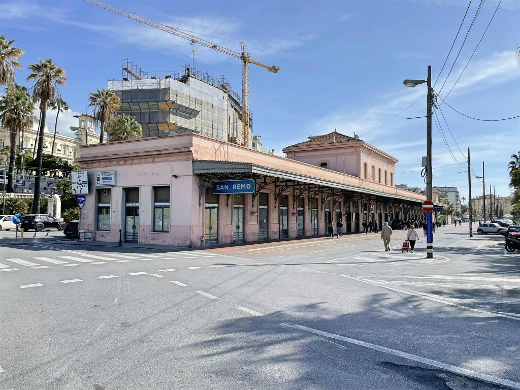 SAN REMO - het busstation