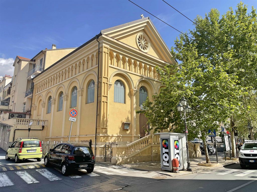 SAN REMO - de Lutherse kerk
