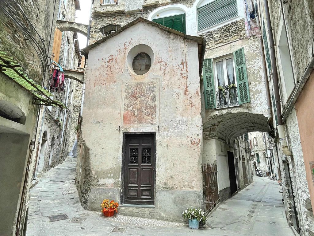 DOLCEACQUA - een kapel
