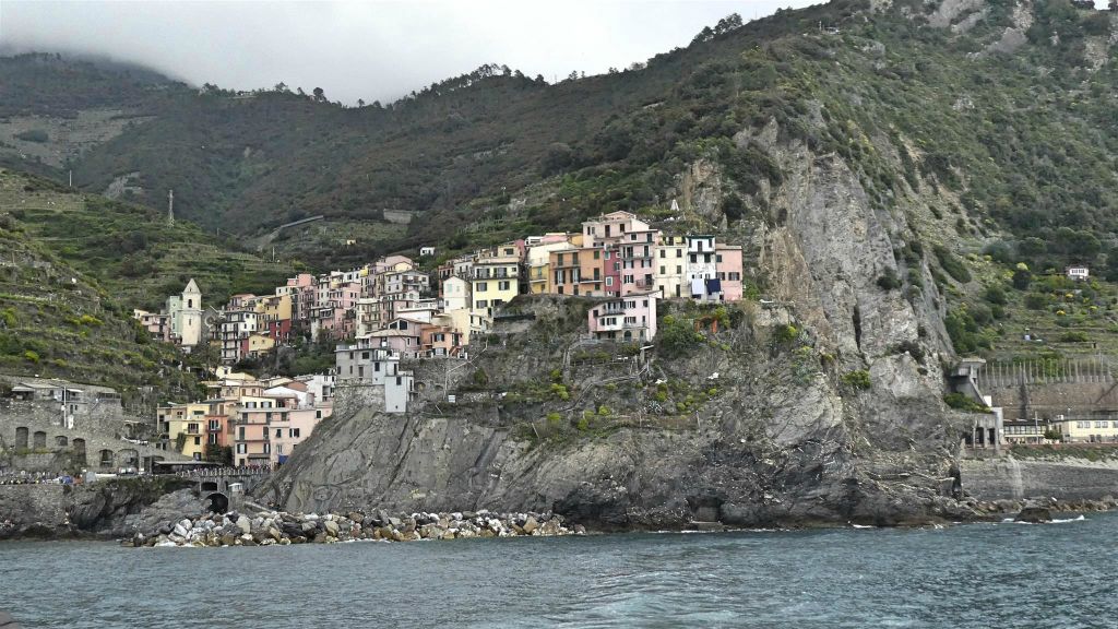MANAROLA - het dorp Manarola