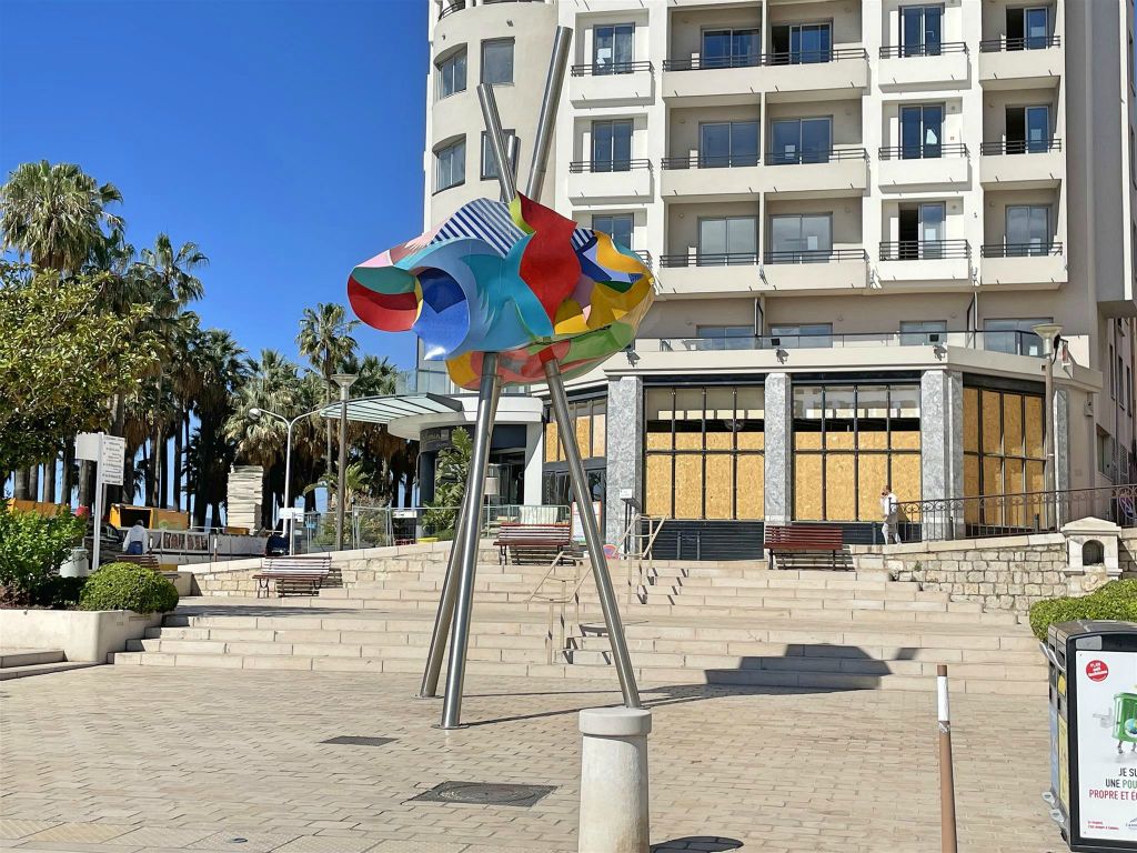 CANNES - een kunstwerk