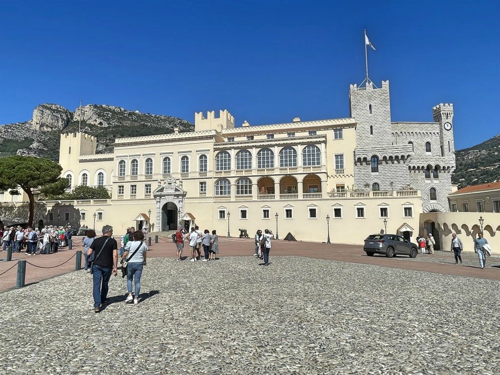 MONACO - het prinselijk paleis van Monaco