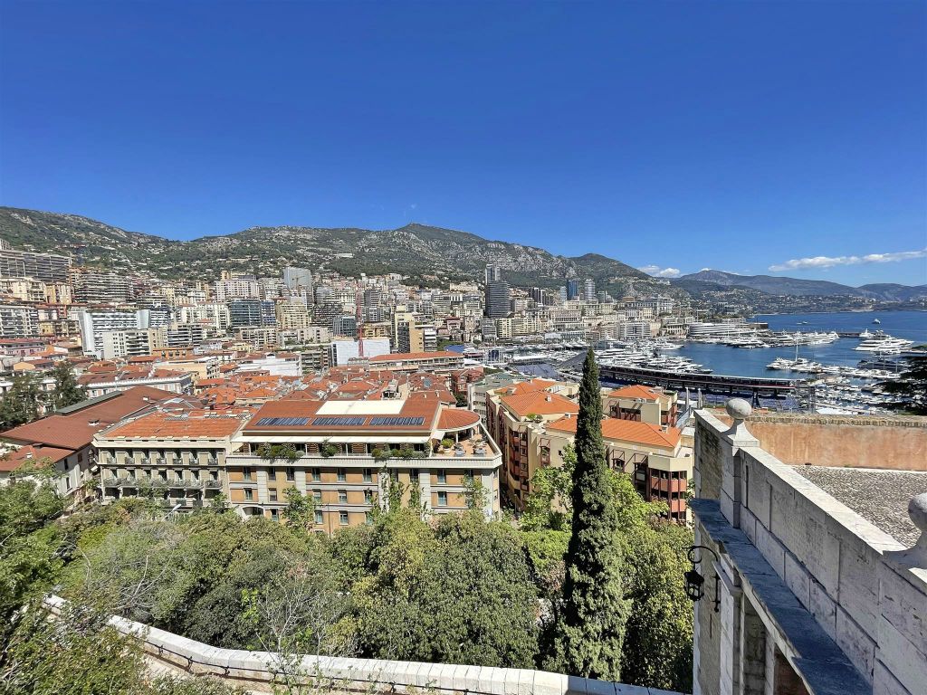 MONACO - het uitzicht over Monaco bij het prinselijk paleis