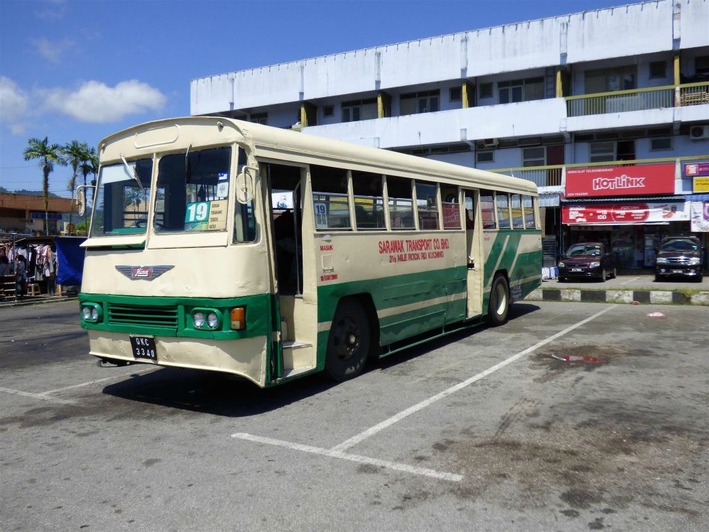 SERIAN - een stadsbus