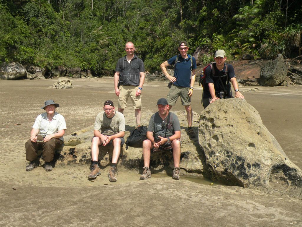 BAKO NATIONAL PARK - Carlos en enkele groepsgenoten die de Tajor route gelopen hebben