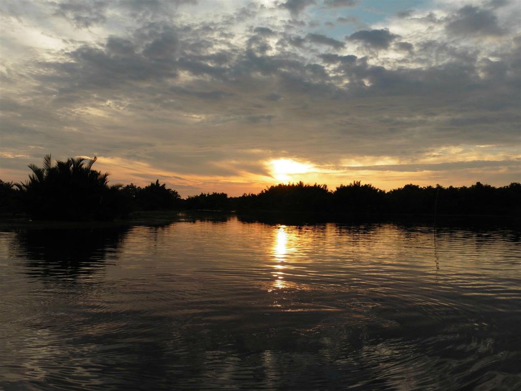 BEAUFORT - de zonsondergang over de Garama rivier