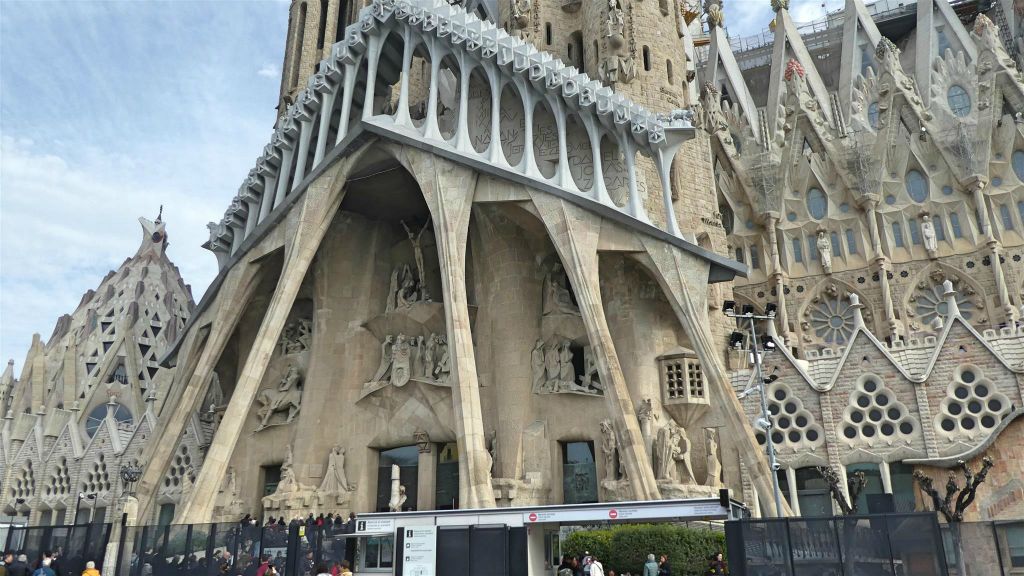 BARCELONA - de Sagrada Família kerk