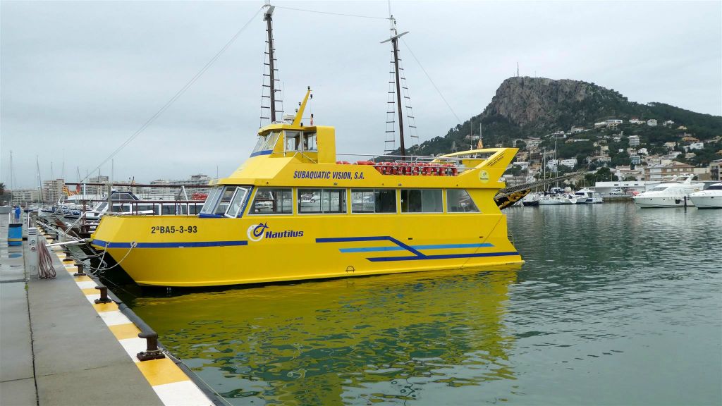 l'ESTARTIT - een rondvaart boot
