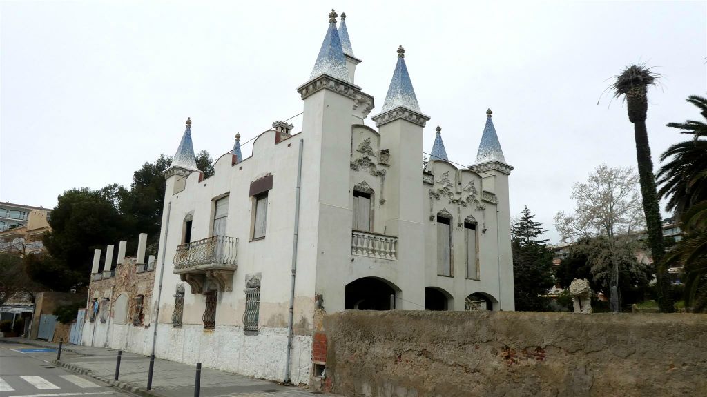 SANT FELIU DE GUÌXOLS - de toren van Punxes