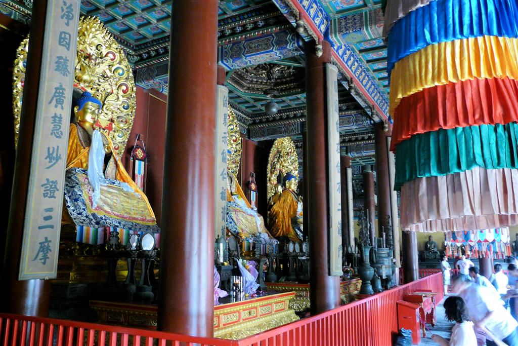 BEIJING - boeddha's bij de lama tempel
